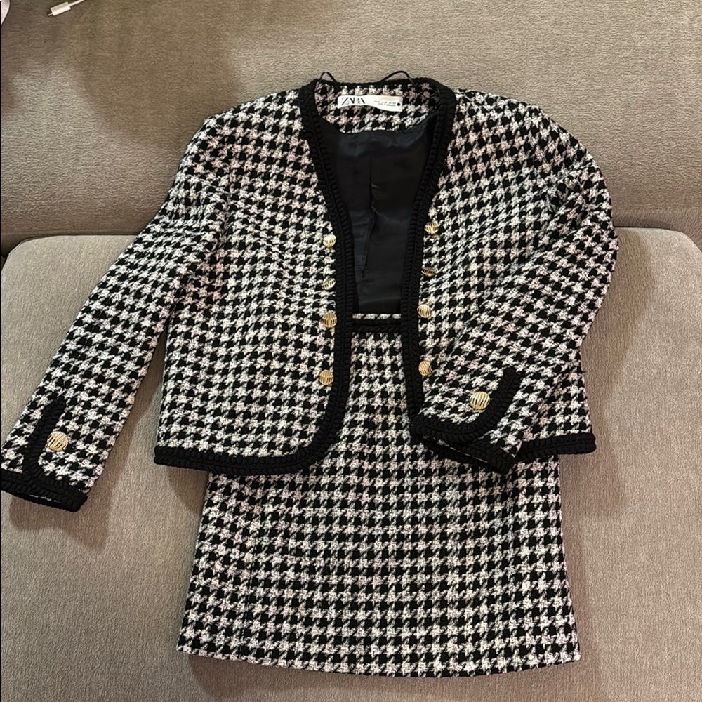Zara Black and White Houndstooth Blazer